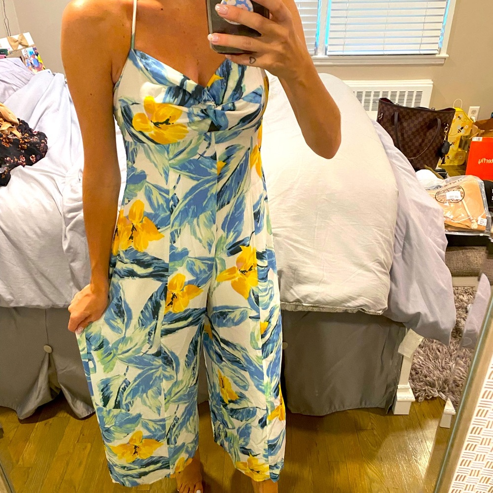💋June & Hudson floral jumpsuit